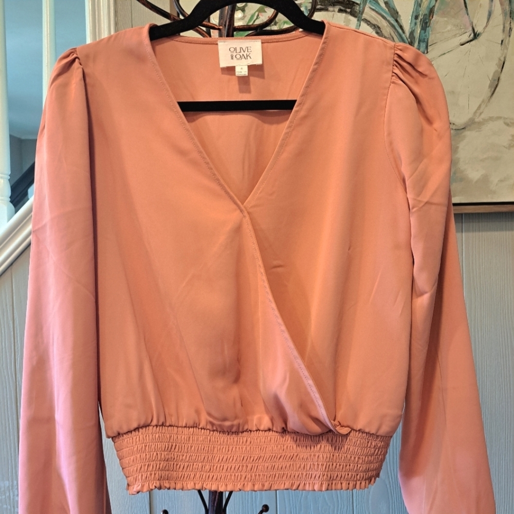 Olive & Oak V-Neck Puff Sleeve Blush Pink/Coral Wrap Blouse Size Small